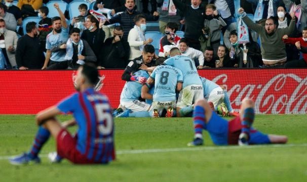 百家乐规则-哈维看看吧，这就是你要带的队，3球领先被绝平