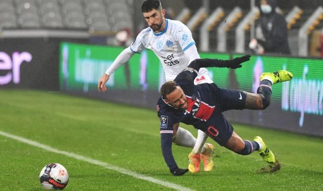 游戏玩法-法国超级杯后续：内马尔与阿尔瓦罗隔空互怼