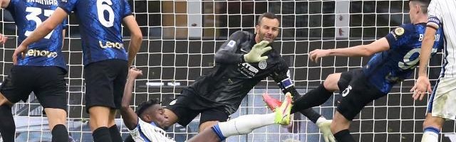 百家乐官网-又是习惯性目送…国米保住1分，汉达没保住面子