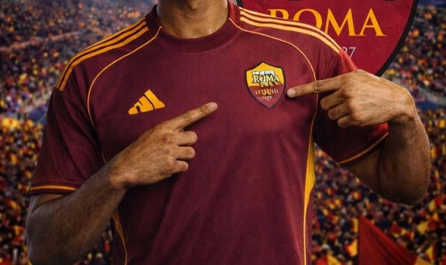 百家乐-曝齐尔克泽罢训逼曼联批准转会！去罗马能打主力，留队无缘世界杯