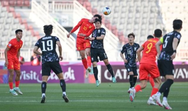 百家乐规则-国奥攻击群致歉：对不起球迷！太想把握机会太求稳！