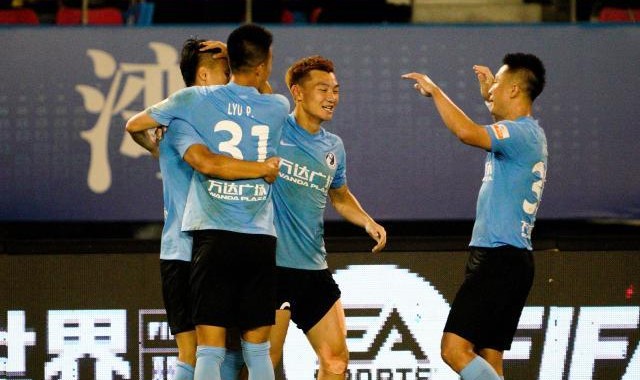 Baccarat-【中超】商隐闪击林良铭破门 大连人2比0沧州雄狮