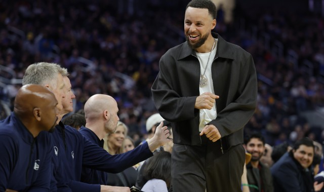 百家乐规则-科尔：库里今早进行了个人训练 他随队出征客场能提升士气